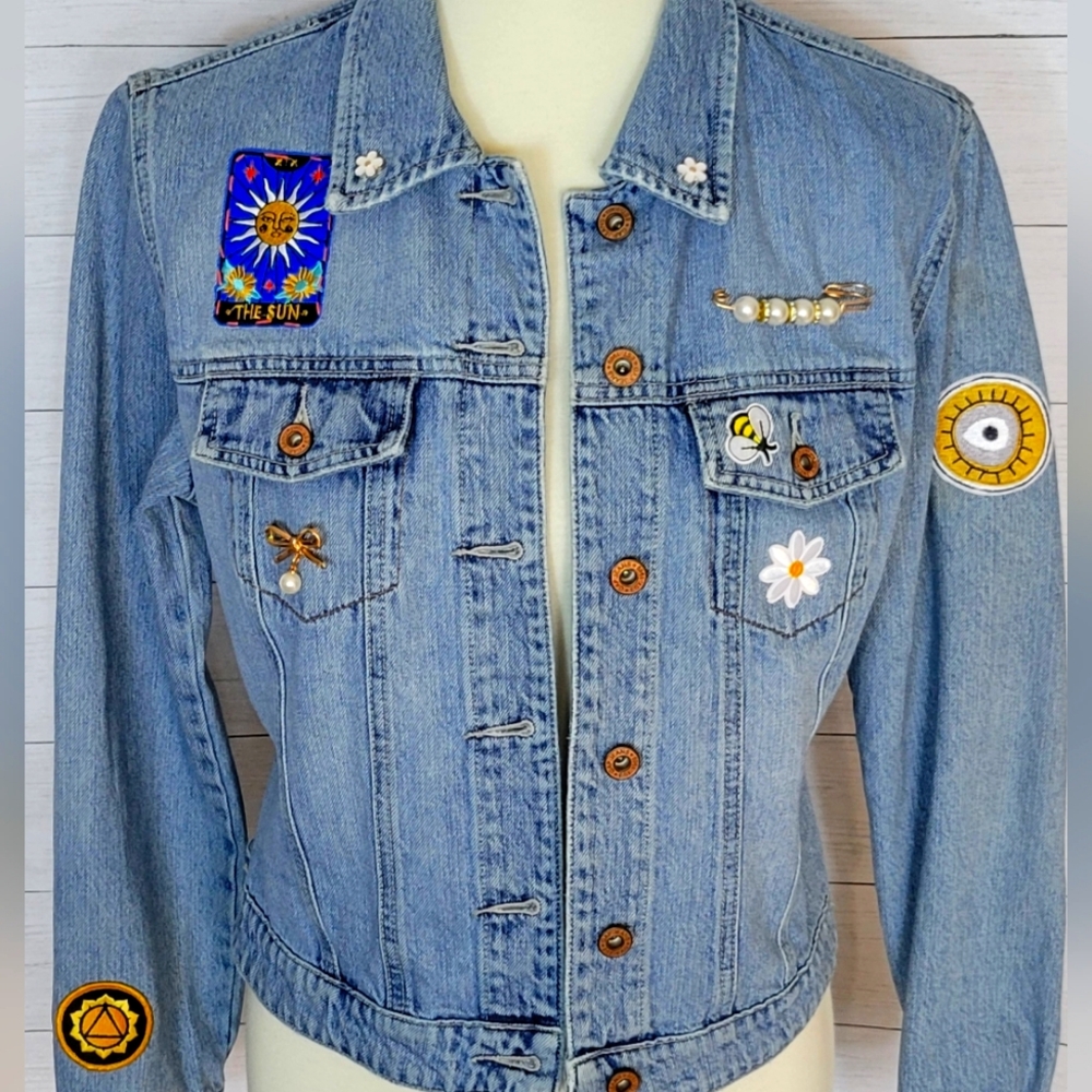GAP Upcycled art!!! Denim jacket size Med hand embroidered with patches & pins